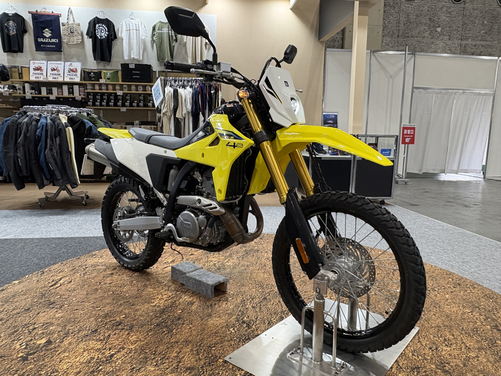 第42回 大阪モーターサイクルショー2026【スズキブース】レポート