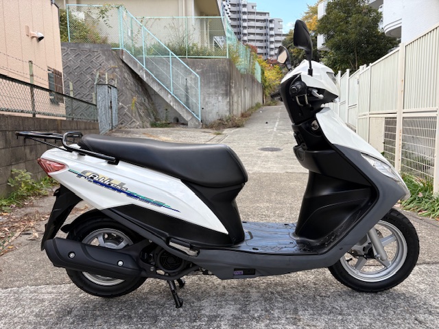 スズキ　アドレス125