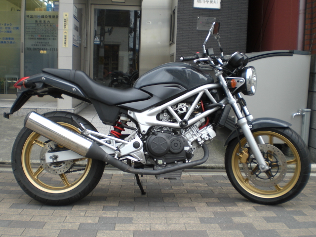 ホンダ　VTR250