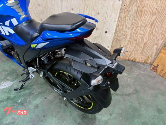 スズキ ジクサーSF250