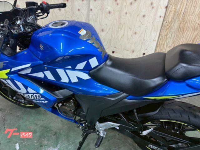 スズキ ジクサーSF250