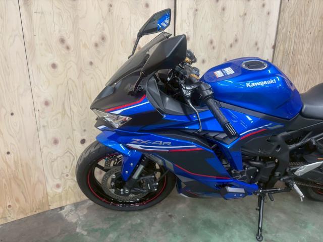 カワサキ Ninja ZX-4R SE