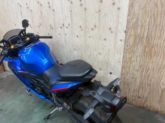 カワサキ Ninja ZX-4R SE