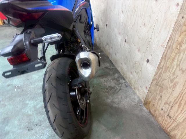 カワサキ Ninja ZX-4R SE