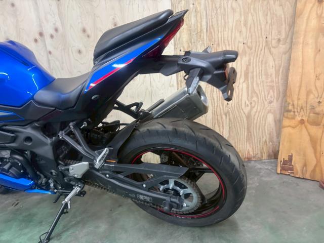 カワサキ Ninja ZX-4R SE