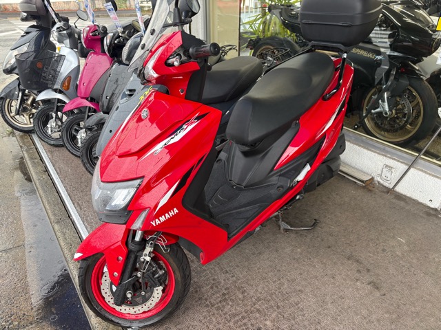 ヤマハ　シグナス125X-SR