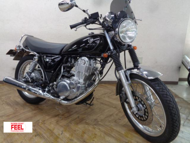ヤマハ　SR400