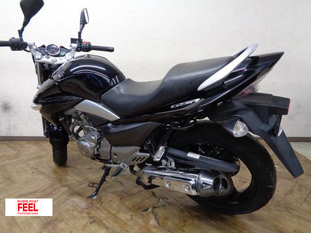 スズキ GSR250