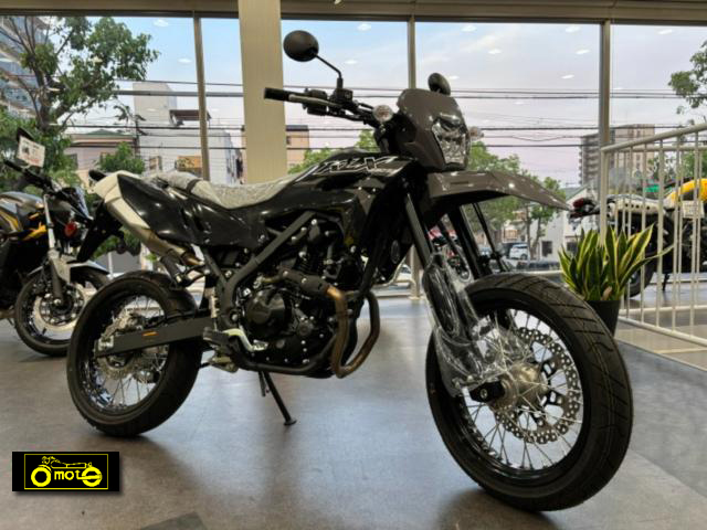 カワサキ　KLX230SM