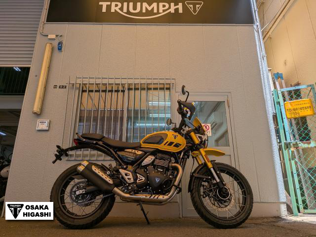 トライアンフ　スクランブラー400XC
