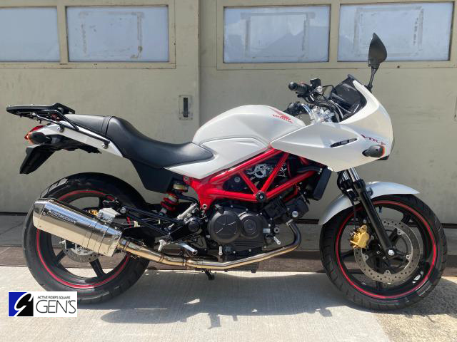 ホンダ　VTR250