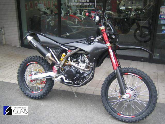 FANTIC　XEF250 TRAIL