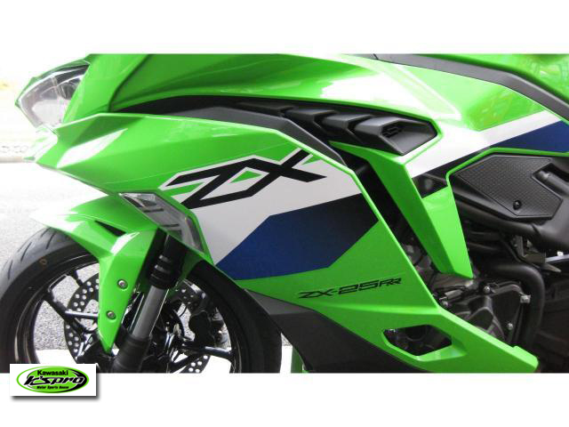 カワサキ Ninja ZX-25RR