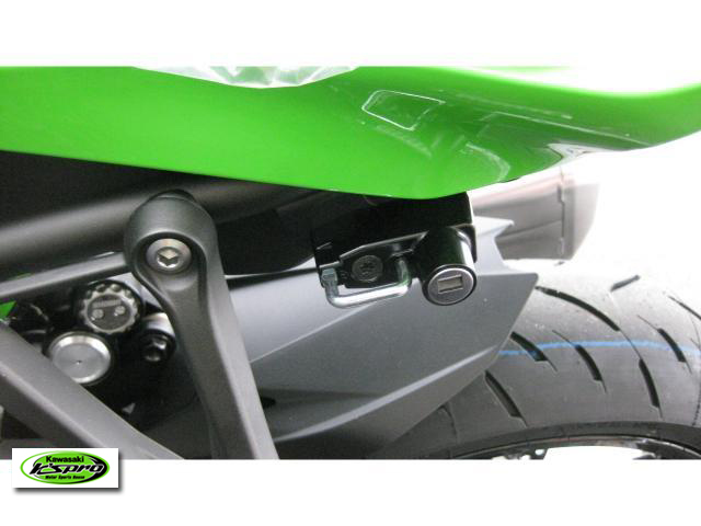 カワサキ Ninja ZX-25RR