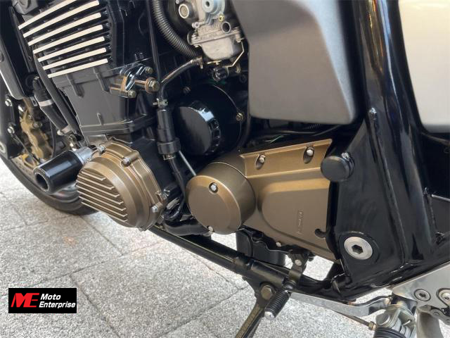 カワサキ ZRX1200S