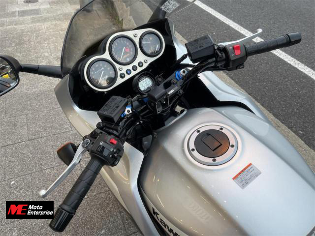 カワサキ ZRX1200S