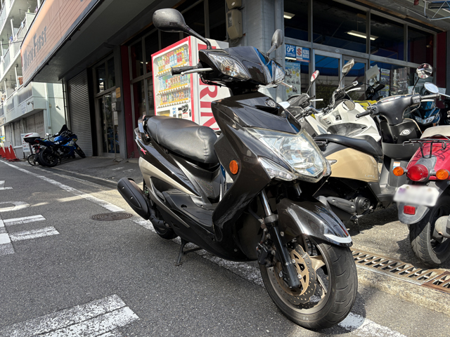 ヤマハ　シグナス125X-SR
