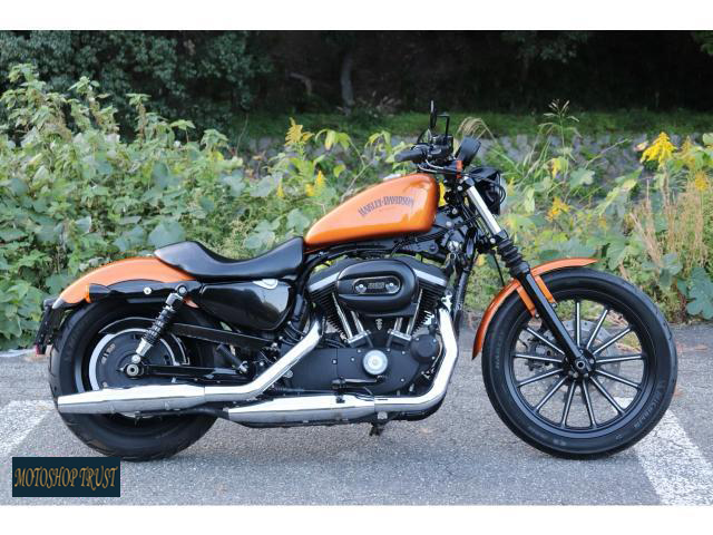 ハーレーダビッドソン　XL883N