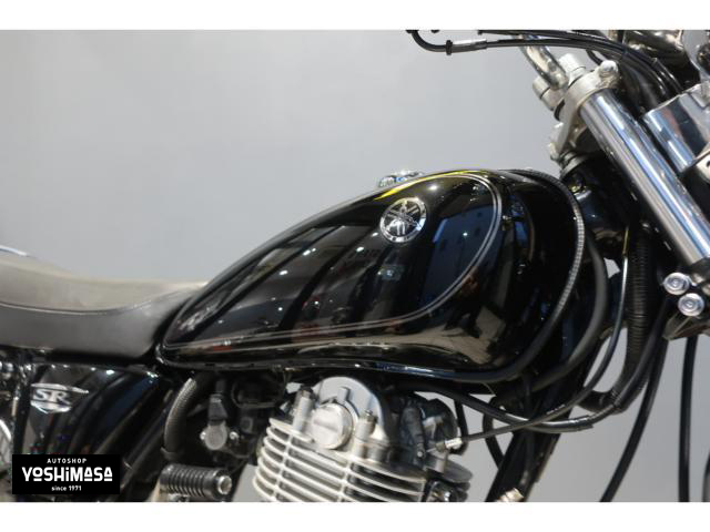 ヤマハ SR400