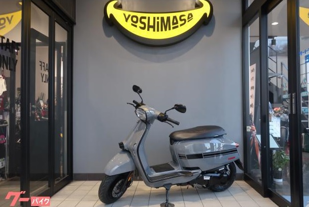 ランブレッタ　V125 Special