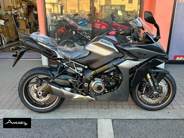 スズキ　GSX-S1000GT
