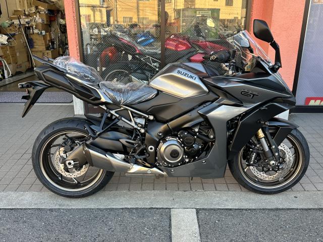 スズキ　GSX-S1000GTサムネイル